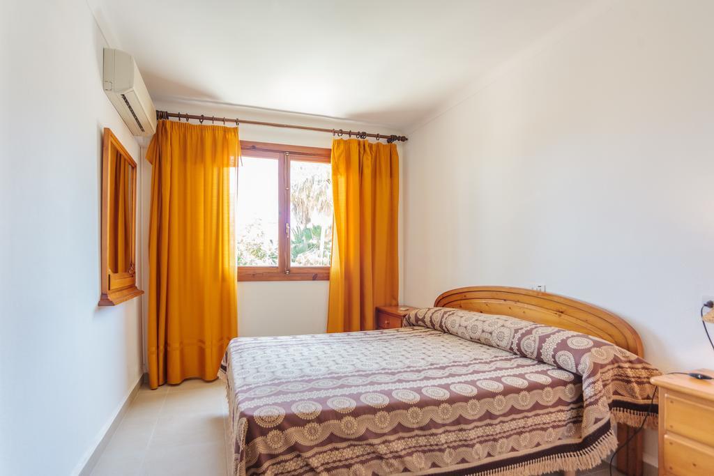 Apartamentos Obrador Colonia de Sant Jordi Номер фото