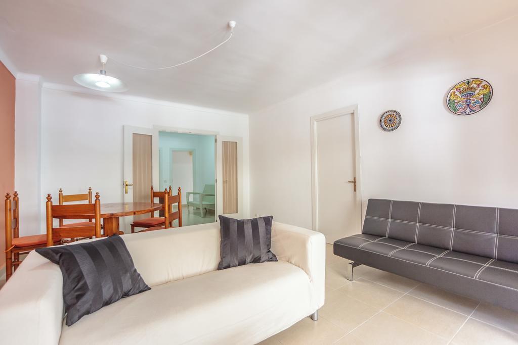 Apartamentos Obrador Colonia de Sant Jordi Номер фото