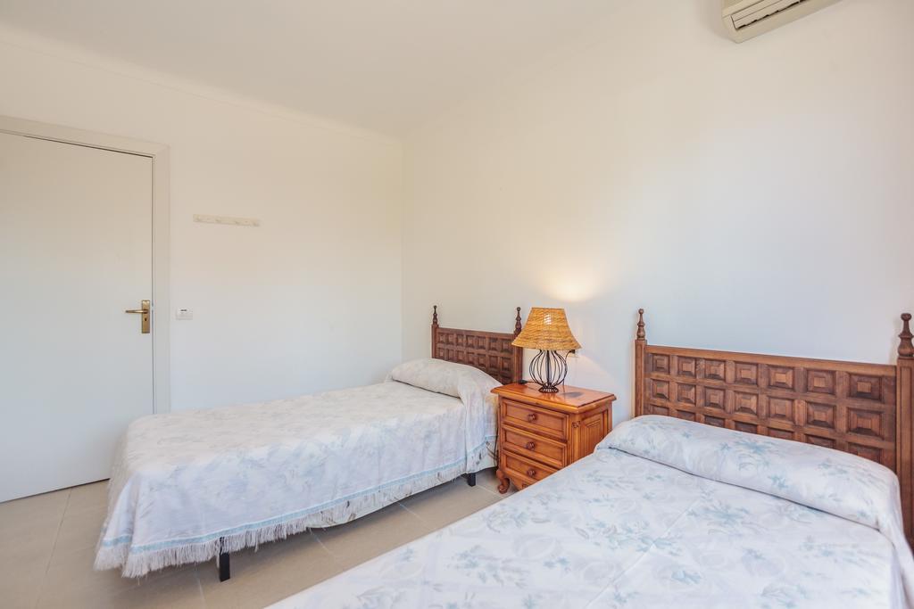 Apartamentos Obrador Colonia de Sant Jordi Номер фото