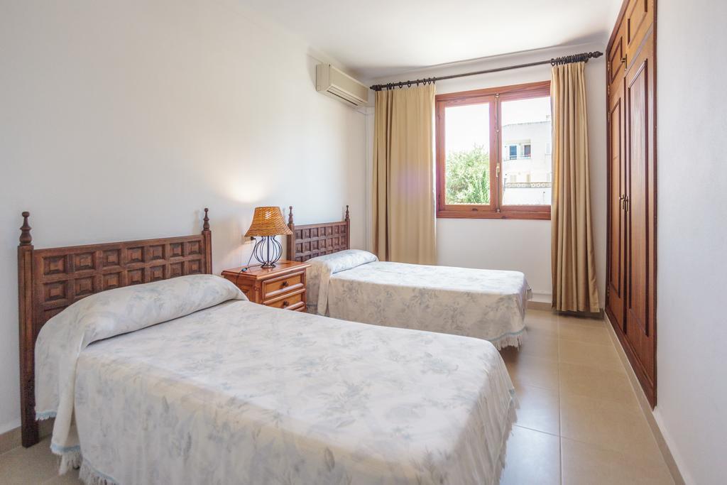Apartamentos Obrador Colonia de Sant Jordi Номер фото